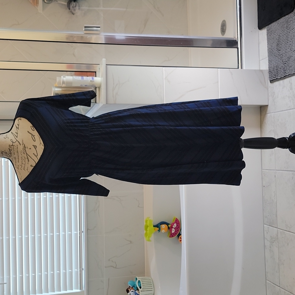 Torrid chevron black and royal blue midi length dress
